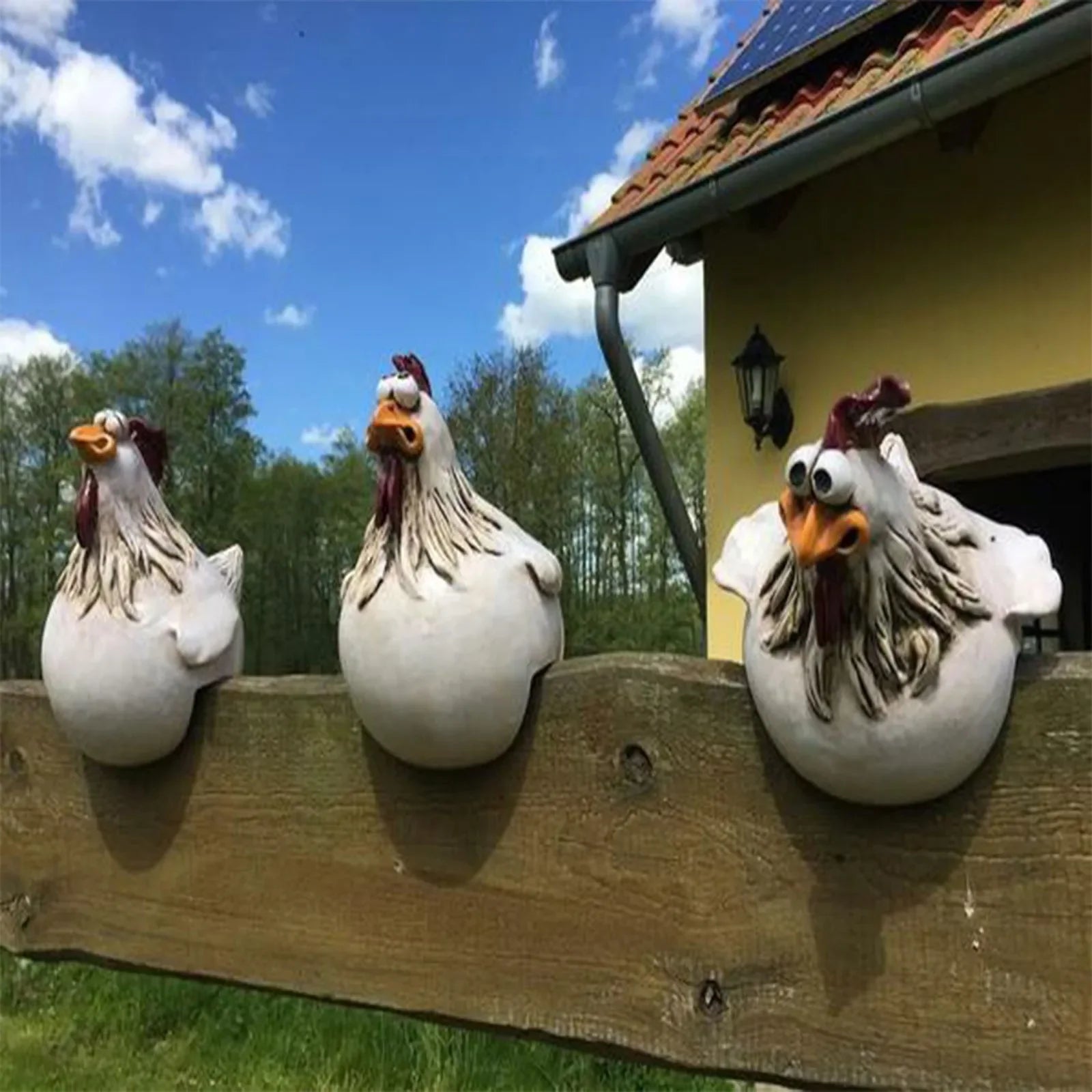 Funny Chicken Fence Decor Statues